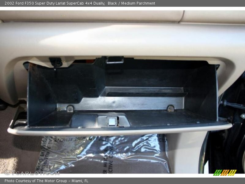 Black / Medium Parchment 2002 Ford F350 Super Duty Lariat SuperCab 4x4 Dually