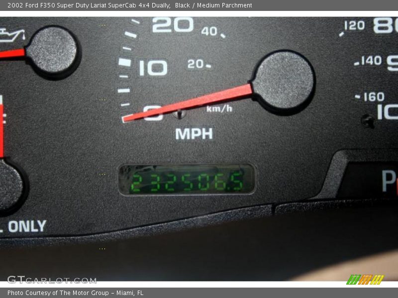 Black / Medium Parchment 2002 Ford F350 Super Duty Lariat SuperCab 4x4 Dually