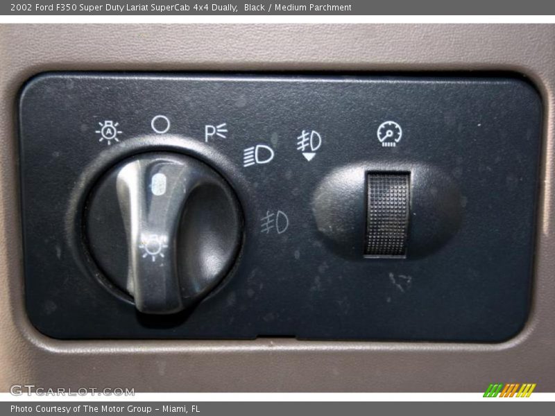 Black / Medium Parchment 2002 Ford F350 Super Duty Lariat SuperCab 4x4 Dually