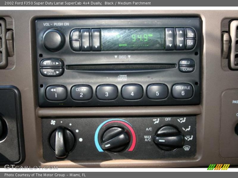 Black / Medium Parchment 2002 Ford F350 Super Duty Lariat SuperCab 4x4 Dually