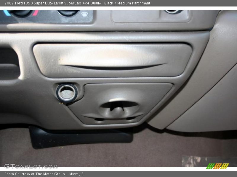 Black / Medium Parchment 2002 Ford F350 Super Duty Lariat SuperCab 4x4 Dually