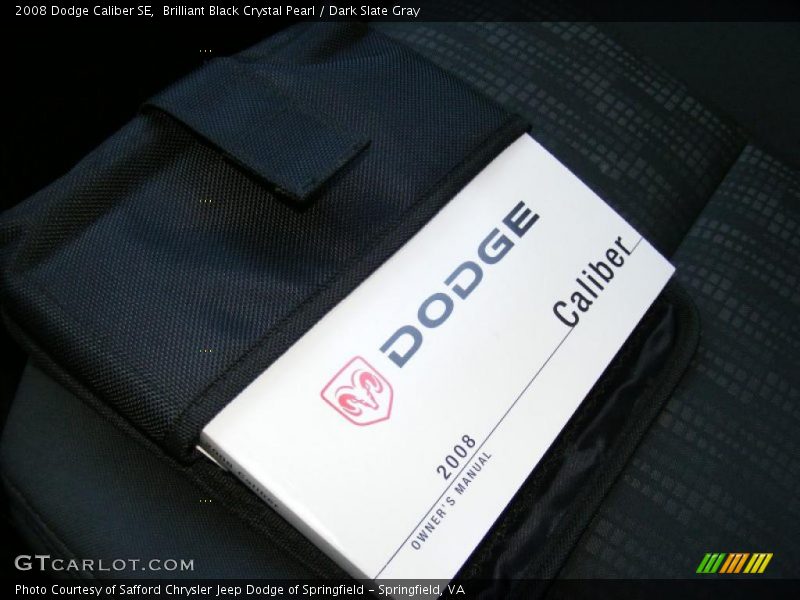 Brilliant Black Crystal Pearl / Dark Slate Gray 2008 Dodge Caliber SE