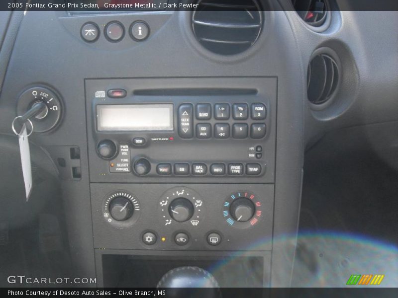 Graystone Metallic / Dark Pewter 2005 Pontiac Grand Prix Sedan
