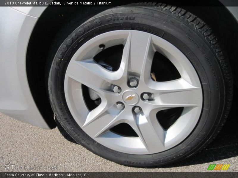 Silver Ice Metallic / Titanium 2010 Chevrolet Malibu LS Sedan