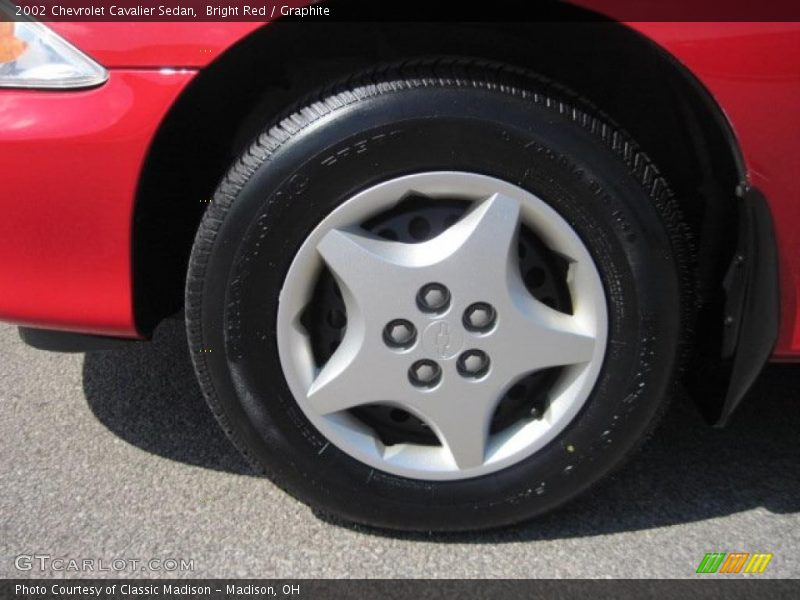 Bright Red / Graphite 2002 Chevrolet Cavalier Sedan