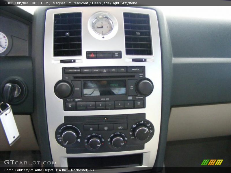 Magnesium Pearlcoat / Deep Jade/Light Graystone 2006 Chrysler 300 C HEMI