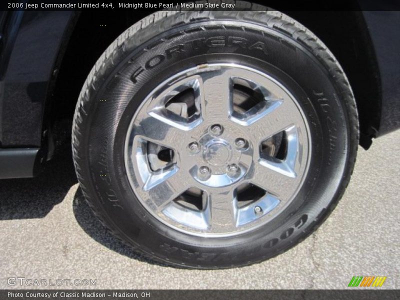 Midnight Blue Pearl / Medium Slate Gray 2006 Jeep Commander Limited 4x4