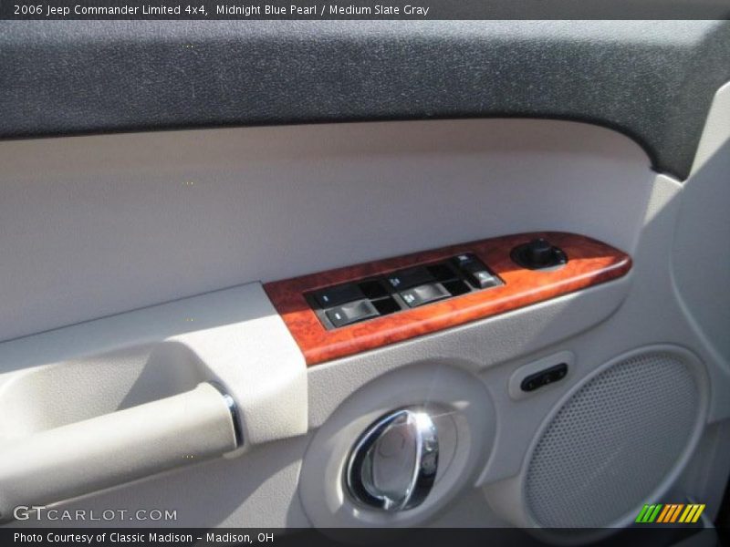 Midnight Blue Pearl / Medium Slate Gray 2006 Jeep Commander Limited 4x4