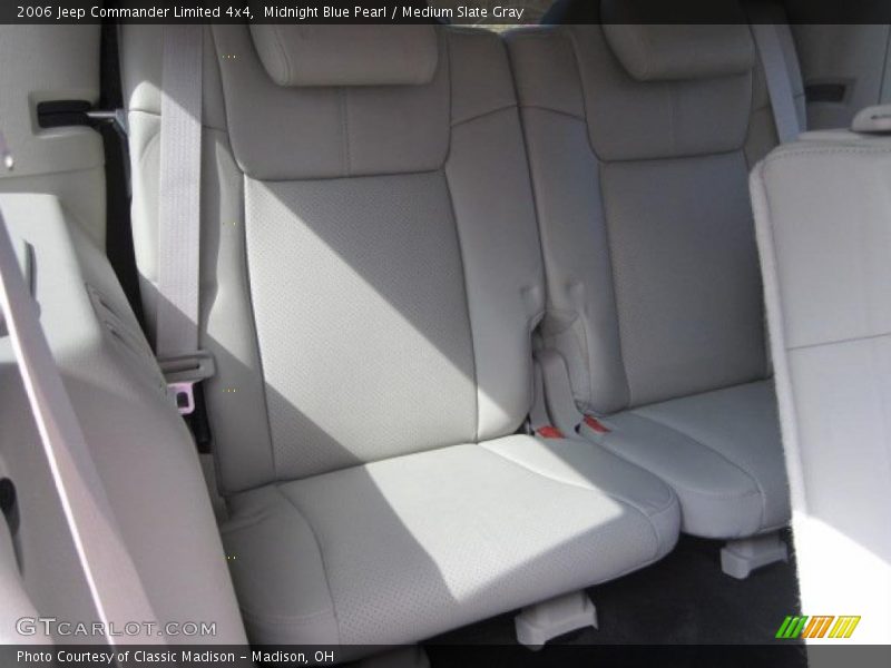 Midnight Blue Pearl / Medium Slate Gray 2006 Jeep Commander Limited 4x4
