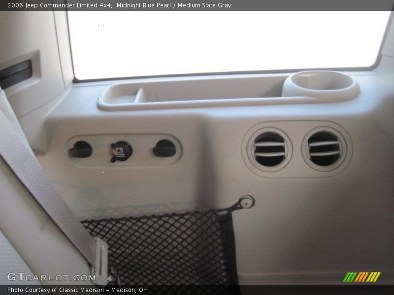 Midnight Blue Pearl / Medium Slate Gray 2006 Jeep Commander Limited 4x4