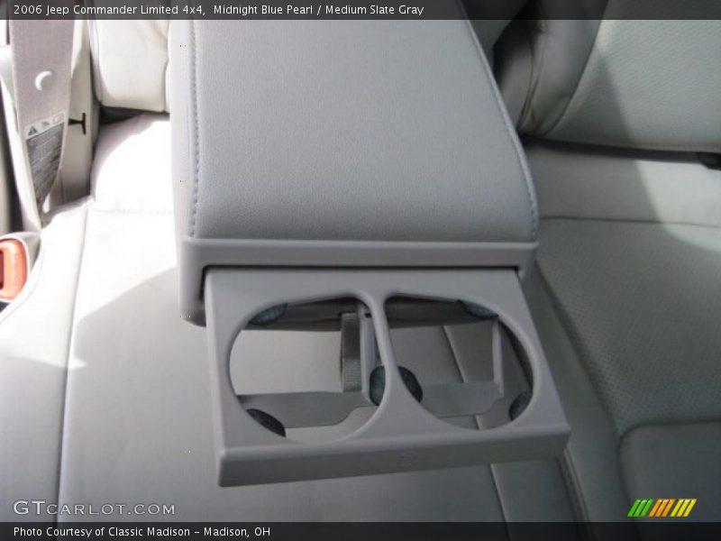 Midnight Blue Pearl / Medium Slate Gray 2006 Jeep Commander Limited 4x4