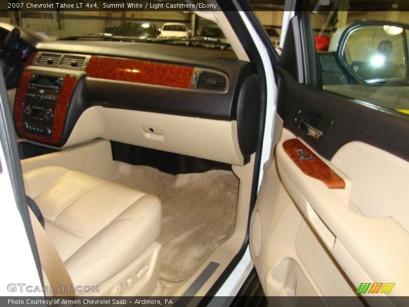 Summit White / Light Cashmere/Ebony 2007 Chevrolet Tahoe LT 4x4