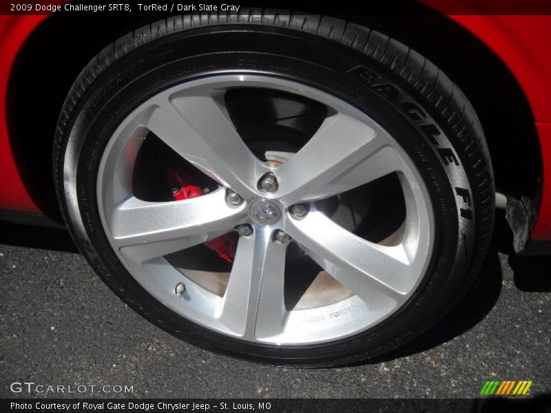 TorRed / Dark Slate Gray 2009 Dodge Challenger SRT8