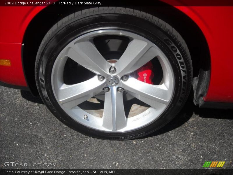 TorRed / Dark Slate Gray 2009 Dodge Challenger SRT8