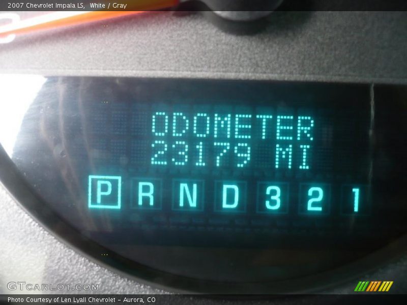 White / Gray 2007 Chevrolet Impala LS