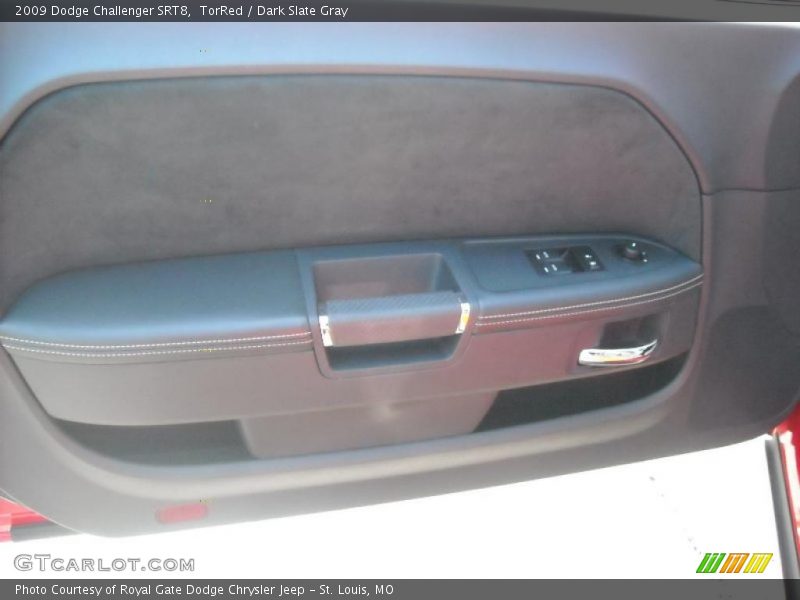 TorRed / Dark Slate Gray 2009 Dodge Challenger SRT8