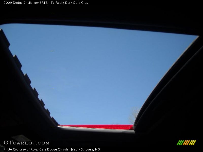 TorRed / Dark Slate Gray 2009 Dodge Challenger SRT8