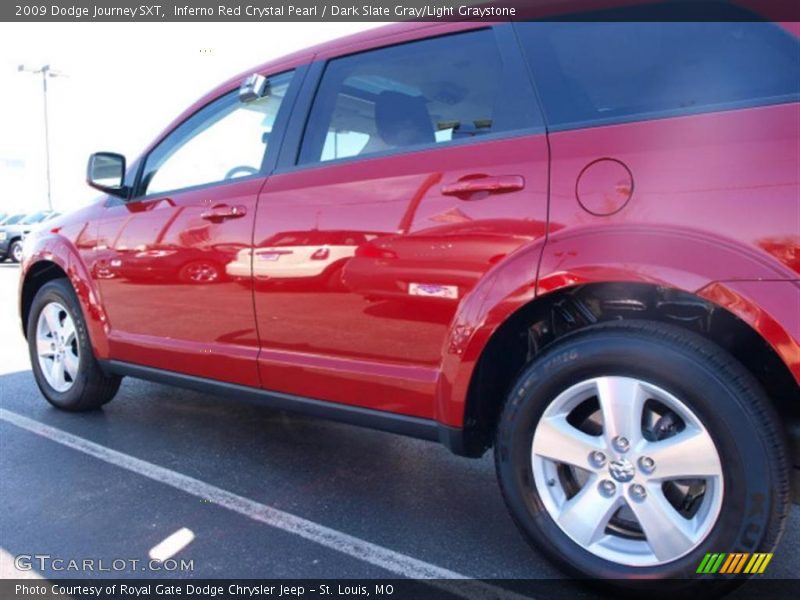 Inferno Red Crystal Pearl / Dark Slate Gray/Light Graystone 2009 Dodge Journey SXT