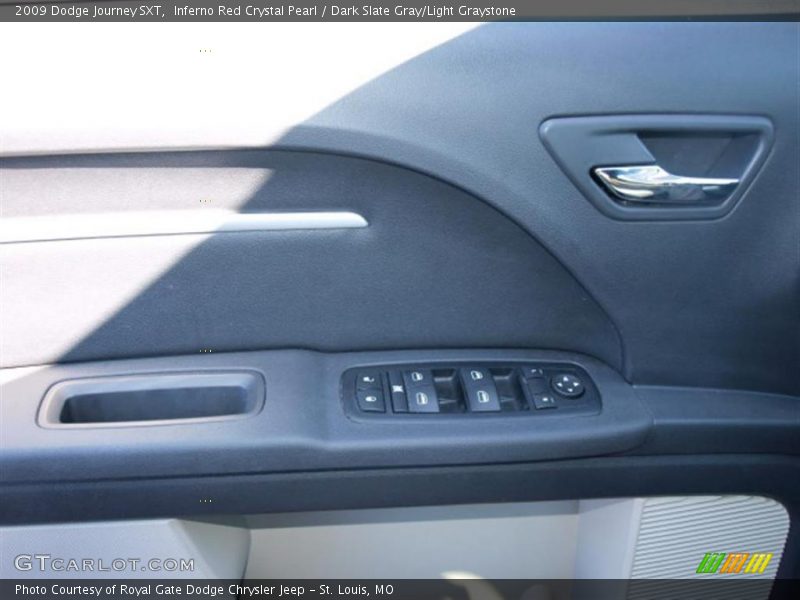 Inferno Red Crystal Pearl / Dark Slate Gray/Light Graystone 2009 Dodge Journey SXT