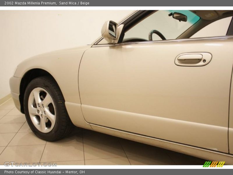 Sand Mica / Beige 2002 Mazda Millenia Premium