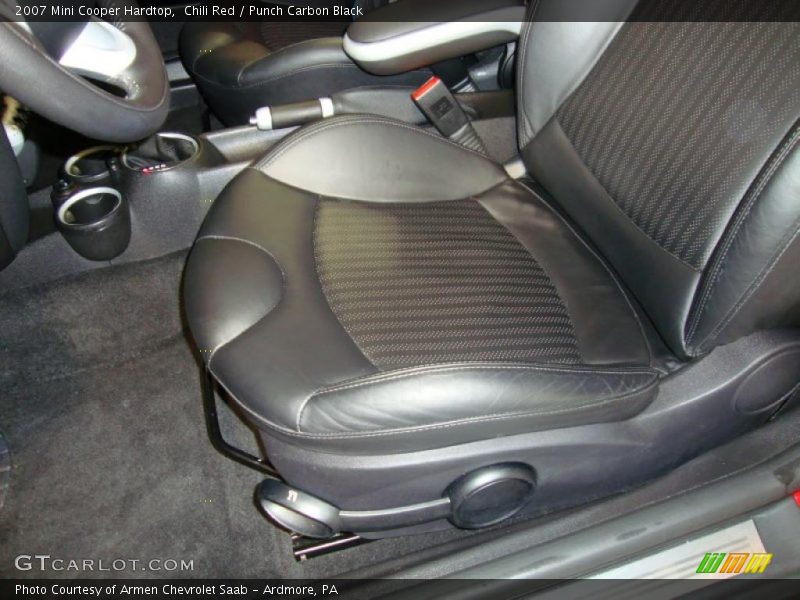 Chili Red / Punch Carbon Black 2007 Mini Cooper Hardtop