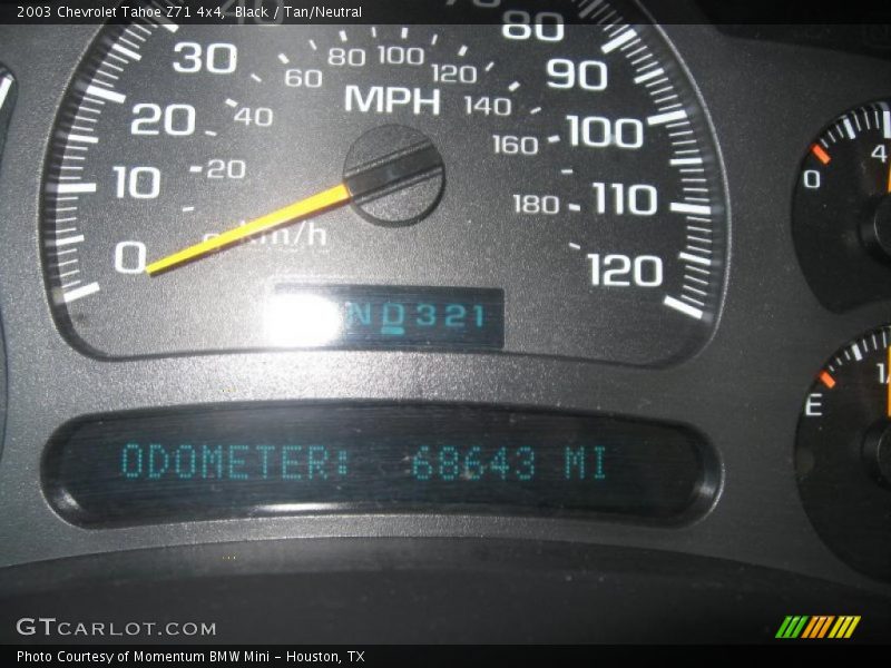Black / Tan/Neutral 2003 Chevrolet Tahoe Z71 4x4