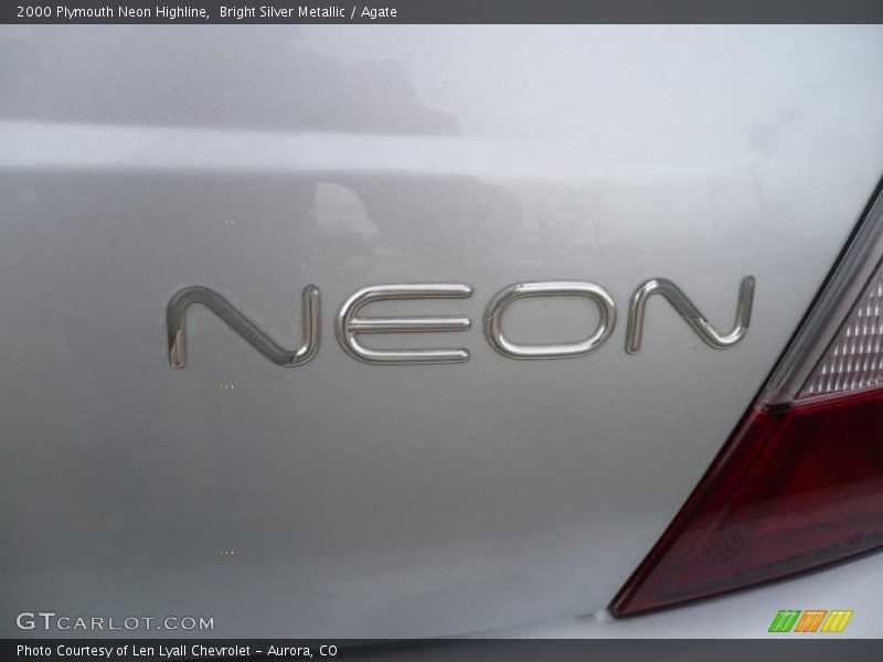 Bright Silver Metallic / Agate 2000 Plymouth Neon Highline