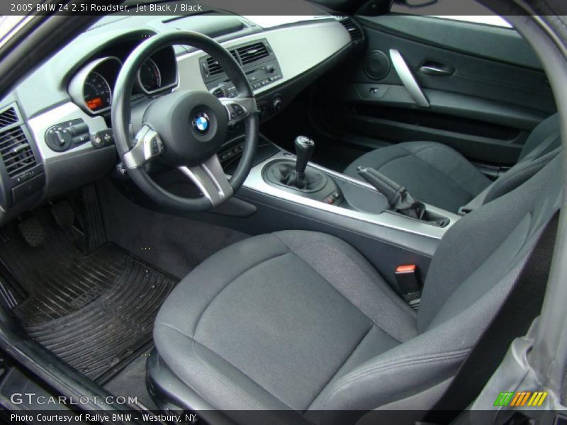 Jet Black / Black 2005 BMW Z4 2.5i Roadster