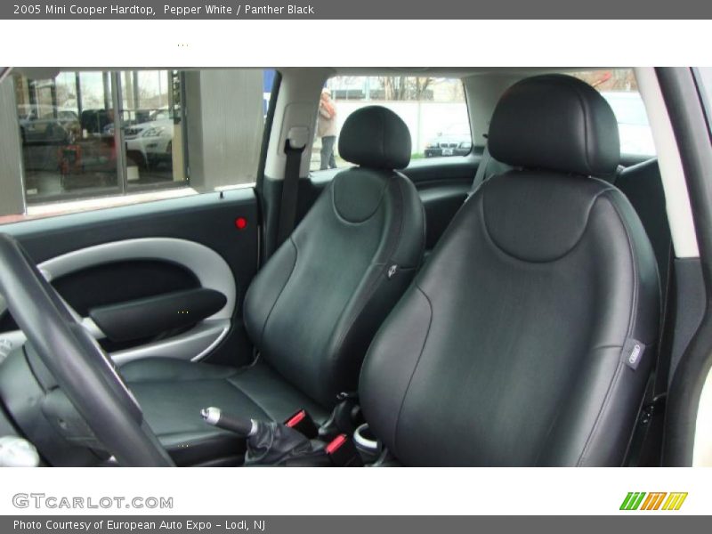 Pepper White / Panther Black 2005 Mini Cooper Hardtop
