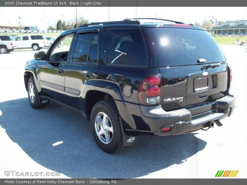 Black / Light Gray 2005 Chevrolet TrailBlazer LS 4x4