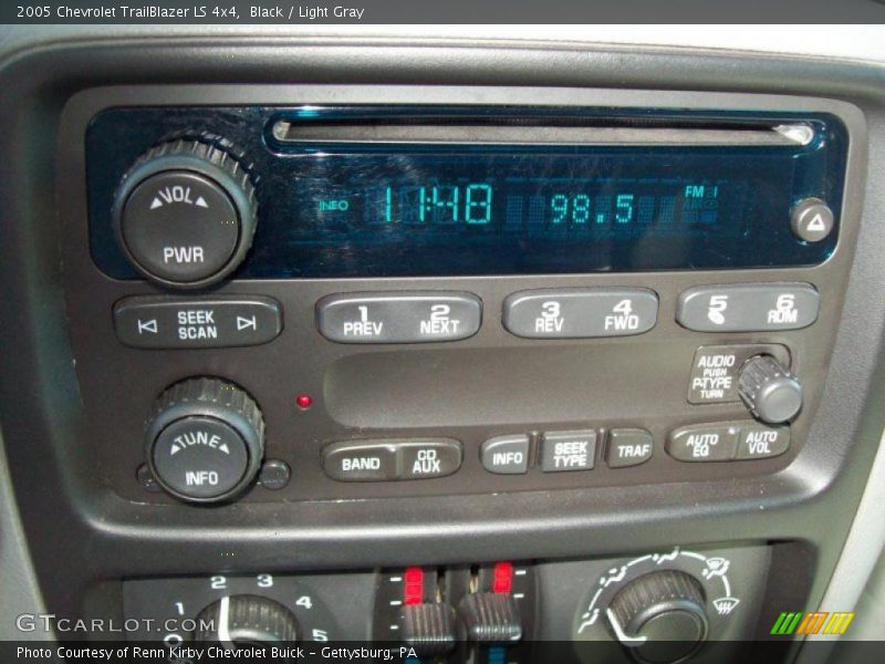 Black / Light Gray 2005 Chevrolet TrailBlazer LS 4x4