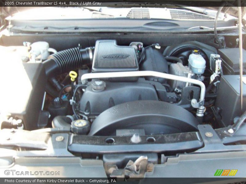 Black / Light Gray 2005 Chevrolet TrailBlazer LS 4x4