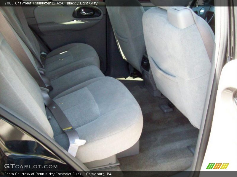 Black / Light Gray 2005 Chevrolet TrailBlazer LS 4x4