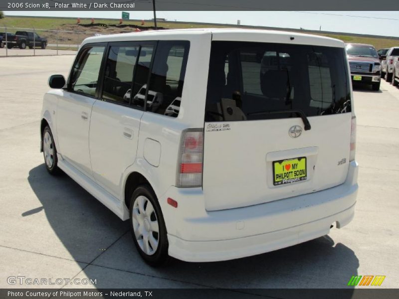 Polar White / Dark Charcoal 2006 Scion xB