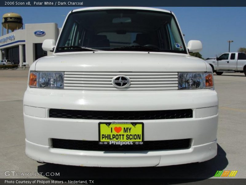 Polar White / Dark Charcoal 2006 Scion xB