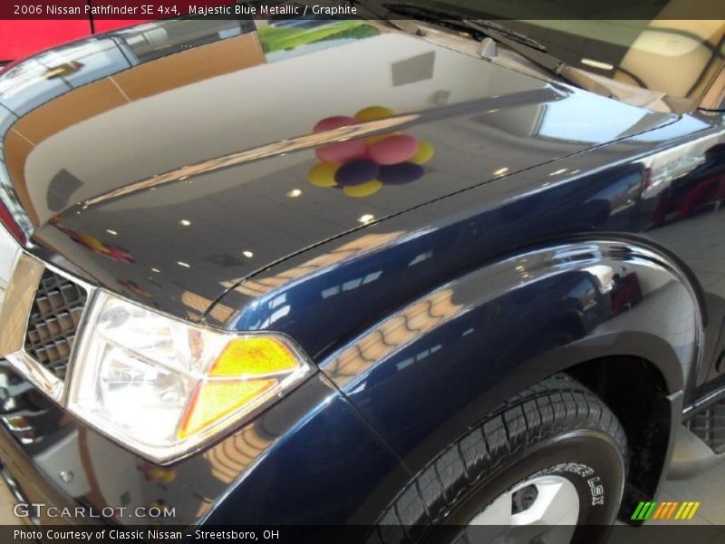Majestic Blue Metallic / Graphite 2006 Nissan Pathfinder SE 4x4