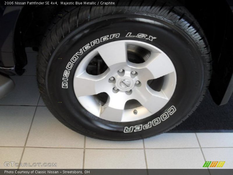Majestic Blue Metallic / Graphite 2006 Nissan Pathfinder SE 4x4