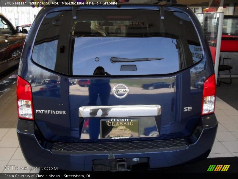 Majestic Blue Metallic / Graphite 2006 Nissan Pathfinder SE 4x4