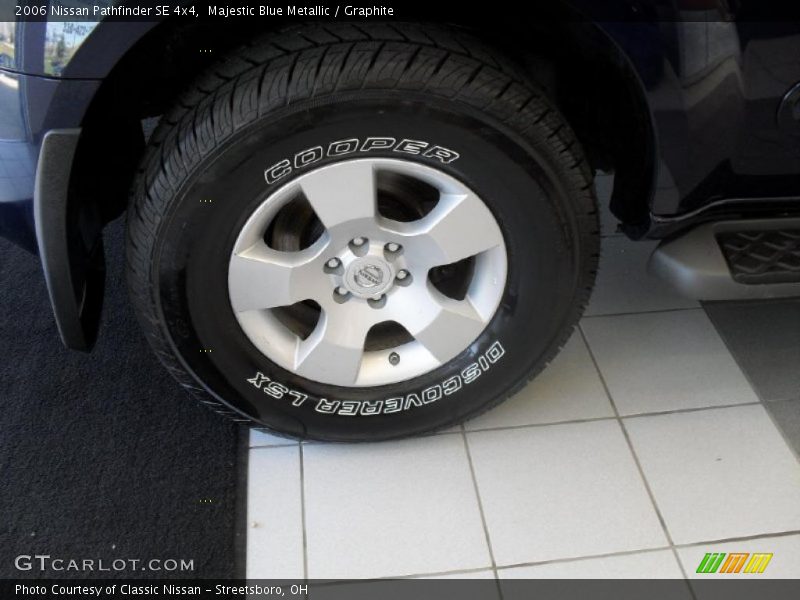 Majestic Blue Metallic / Graphite 2006 Nissan Pathfinder SE 4x4