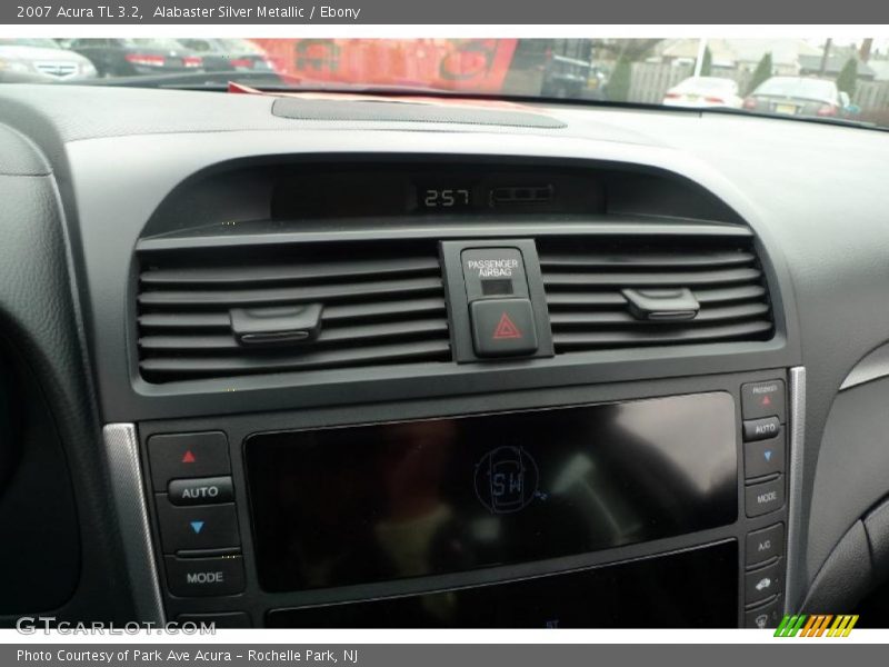 Alabaster Silver Metallic / Ebony 2007 Acura TL 3.2