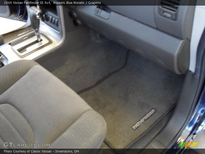 Majestic Blue Metallic / Graphite 2006 Nissan Pathfinder SE 4x4