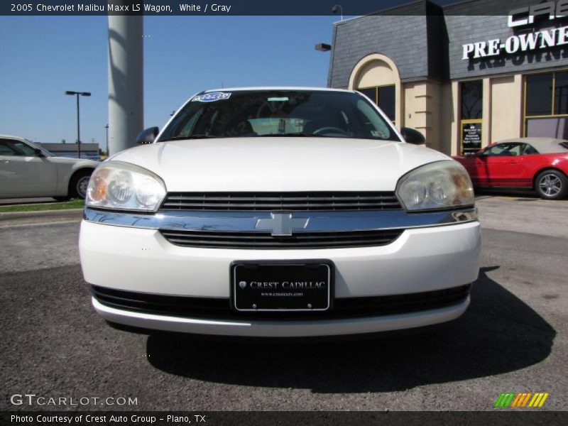 White / Gray 2005 Chevrolet Malibu Maxx LS Wagon