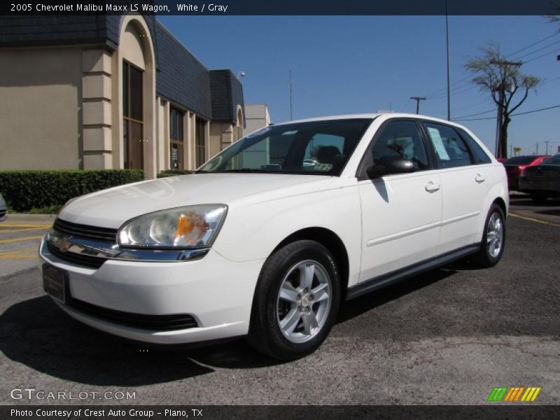 White / Gray 2005 Chevrolet Malibu Maxx LS Wagon