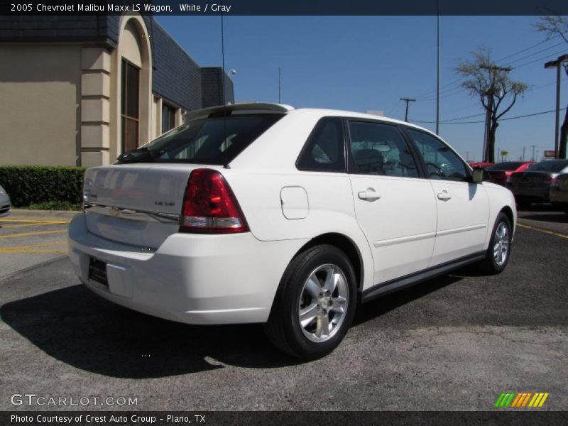 White / Gray 2005 Chevrolet Malibu Maxx LS Wagon