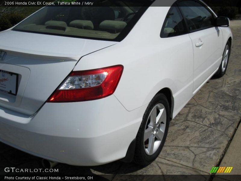 Taffeta White / Ivory 2006 Honda Civic EX Coupe
