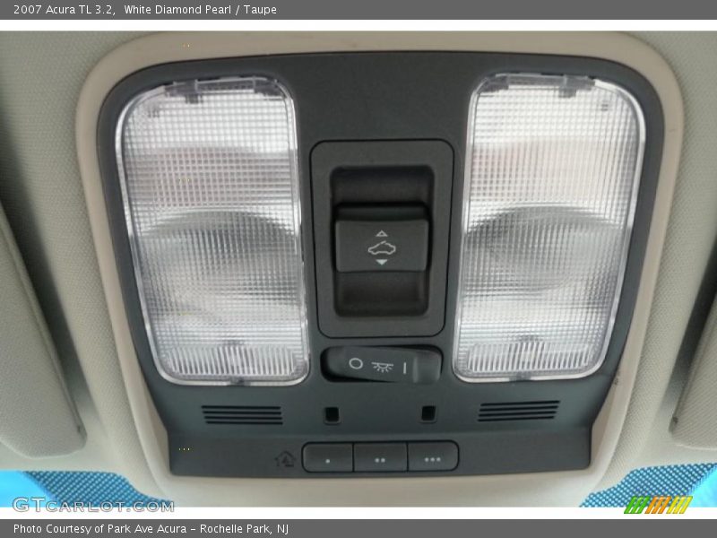 White Diamond Pearl / Taupe 2007 Acura TL 3.2