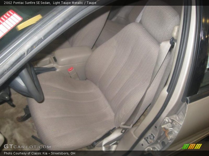 Light Taupe Metallic / Taupe 2002 Pontiac Sunfire SE Sedan