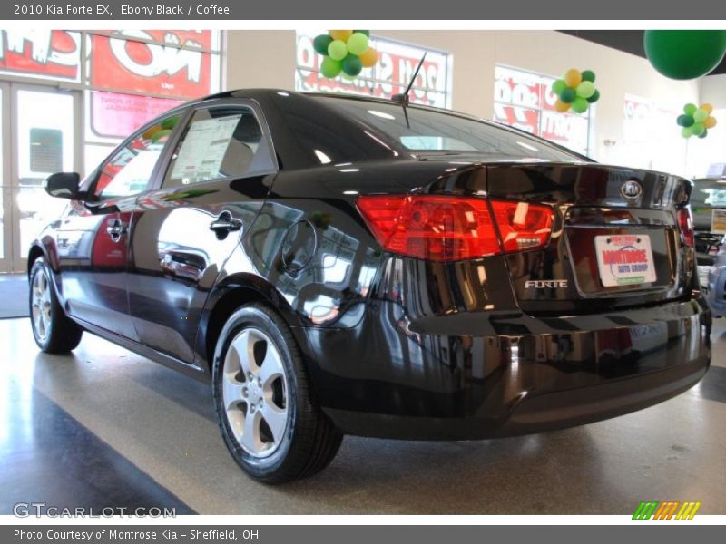 Ebony Black / Coffee 2010 Kia Forte EX