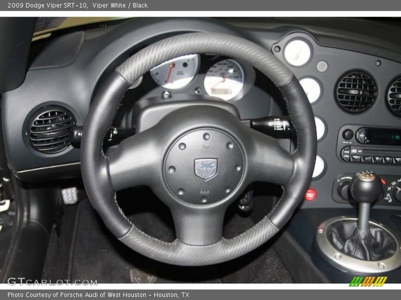 Viper White / Black 2009 Dodge Viper SRT-10