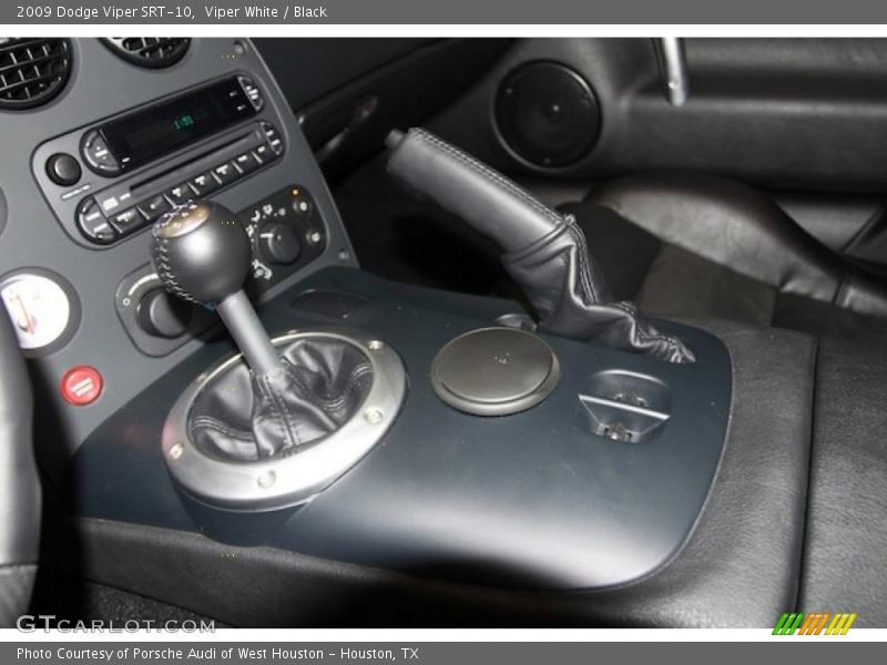 Viper White / Black 2009 Dodge Viper SRT-10